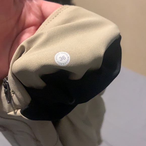 NWOT Men’s lululemon ABC classic pants - Picture 12 of 13